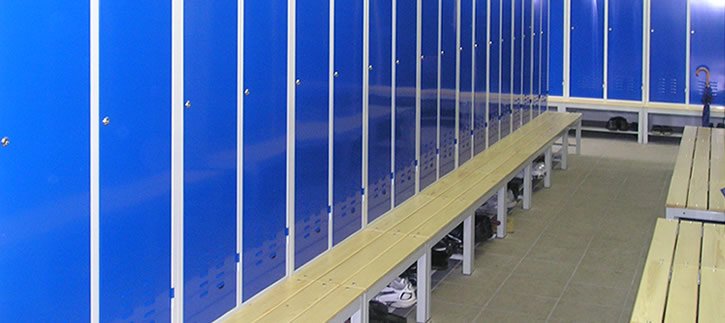 MOBILI E ACCESSORI PER LA COLLETTIVITÀ